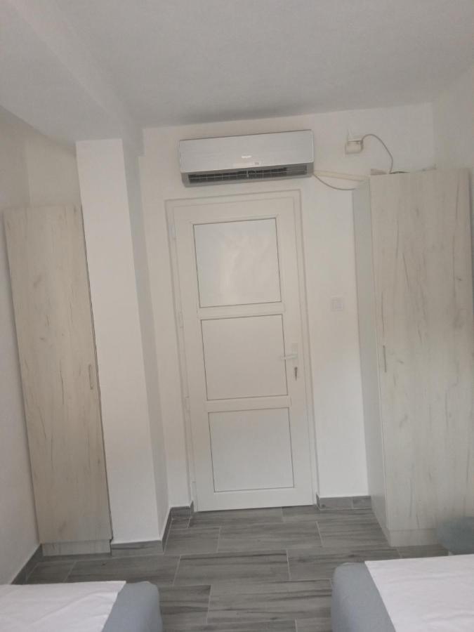 Apartment Rosic بيراتس المظهر الخارجي الصورة